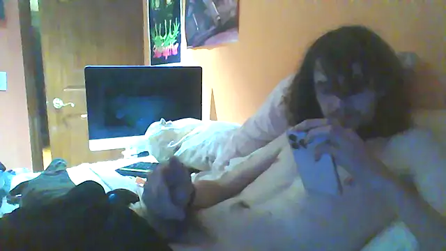 Teddy4420 Show in webcam