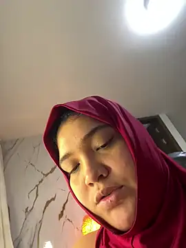 sweetmuslim01 élő XXX-chatje