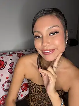 Chat XXX en directo de lillytiller