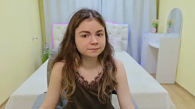 XXX chat uživo modela TinaRedly