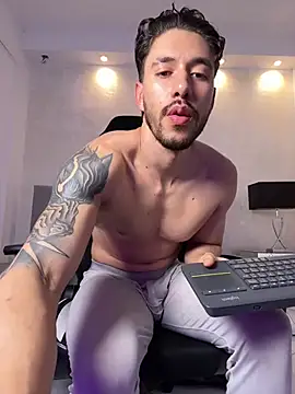 Chat XXX ao vivo de evans_campbell1