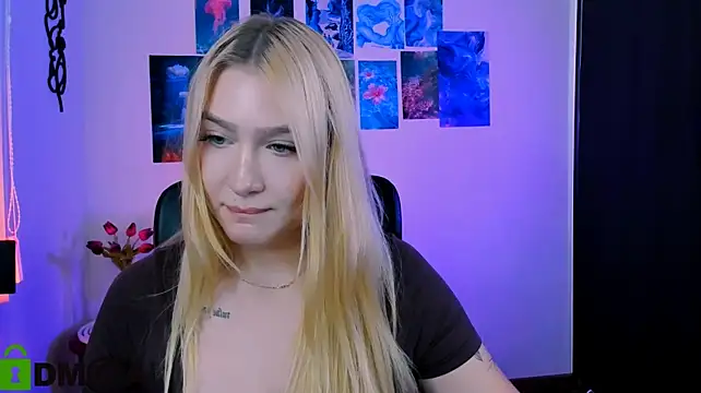 XXX chat uživo modela playful_sophie