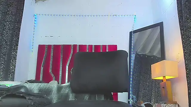 Živý XXX chat sexynicolqueen
