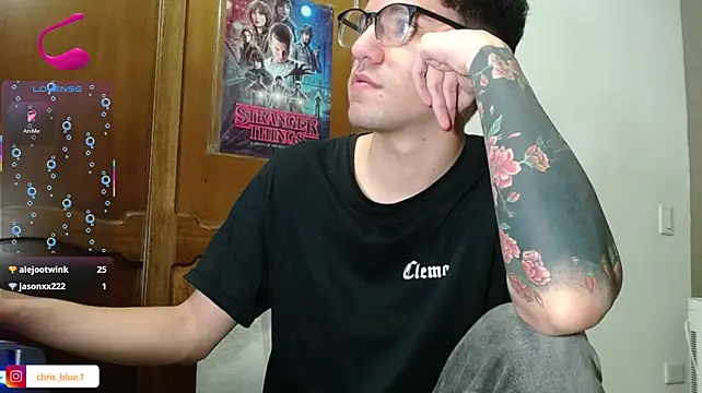 Chat +18 de Matteo12_ ao vivo