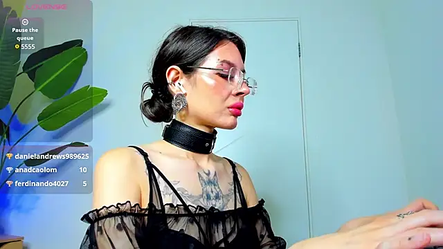 IvyDainty's Live XXX Chat