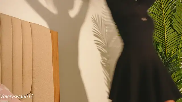 دردشة Valery_Swan1 الجنسية المباشرة