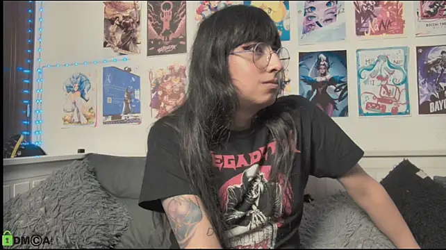 snowblack_ live XXX chat