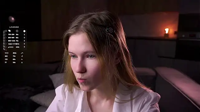 LynHillaire's Live XXX Chat