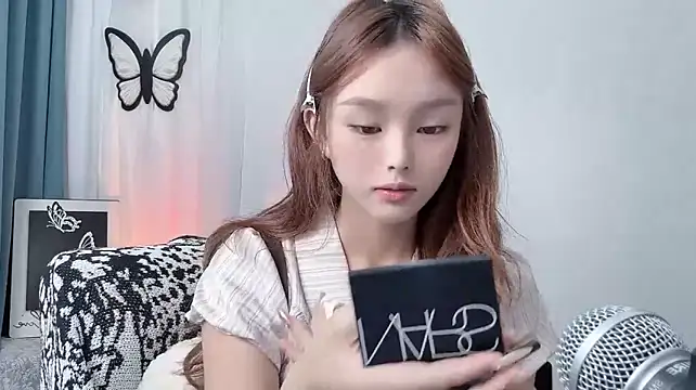 XXX chat uživo modela pingping78