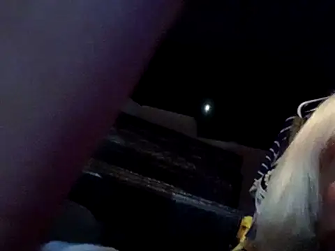 dustbunny64's Live XXX Chat