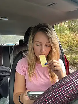 XXX chat uživo modela StasyWood
