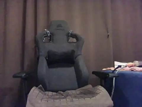 Dev-BiSklave Live XXX-Chat