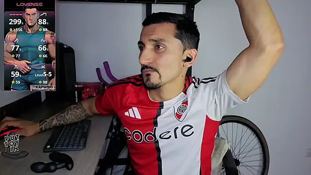Онлайн чат XXX Marck_Muscle