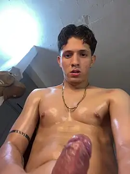 Chat +18 de Bodyxx23 ao vivo