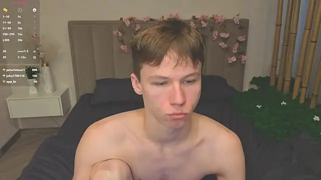 cuMte_boy Adlı Modelin Canlı XXX Sohbeti