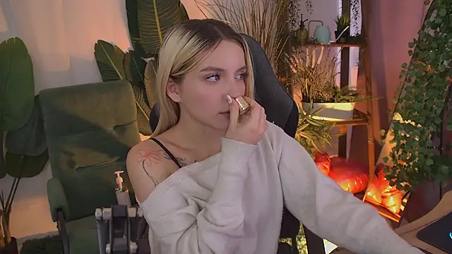 AuroraWrenfield Chat XXX in diretta