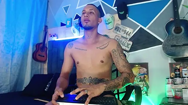 MagnusFrost Show Webcam