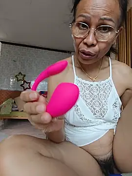 Mama_Eva_1 – Live XXX-chat