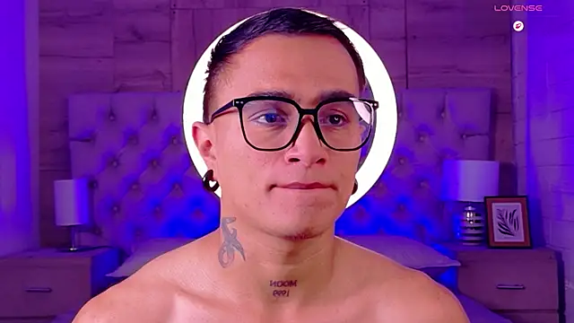 LiamDeepsのライブXXXチャット