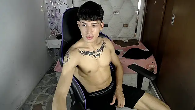 Liom_Gym Live XXX Chat
