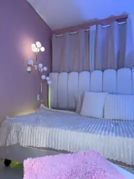 XXX chat uživo modela Michell_simons