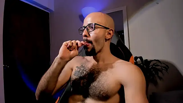 LarryGarzon Live XXX Chat