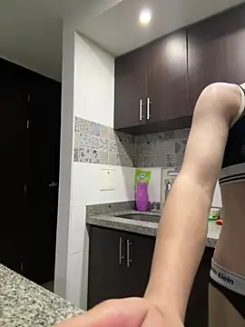XXX chat uživo modela Couple_Rainbow