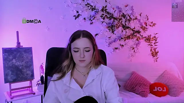 luna_berryy's Live XXX Chat