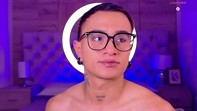 LiamDeeps – Naživo XXX chat