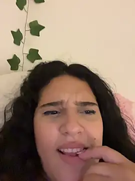violet-333's Live XXX Chat