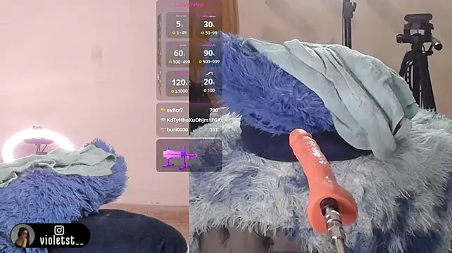 Chat +18 de VioletWinters ao vivo