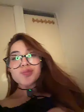 evasabina Adlı Modelin Canlı XXX Sohbeti