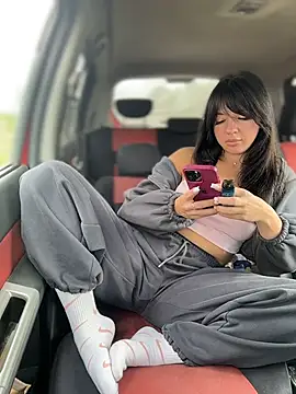 JulliaVegas – Naživo XXX chat