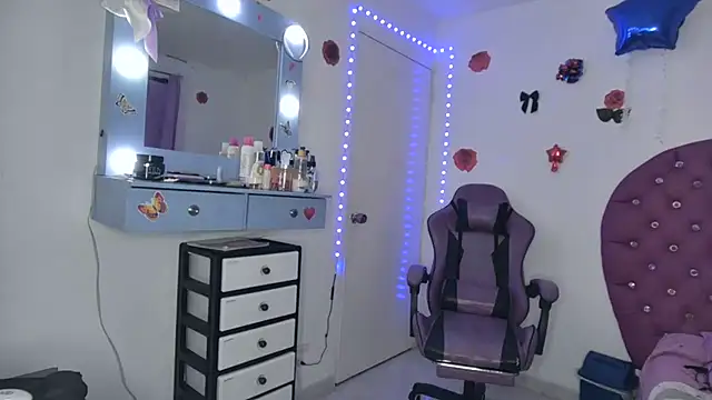 Živý XXX chat soffy_rosses