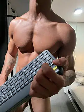 Paradise_boy__ Live XXX Chat
