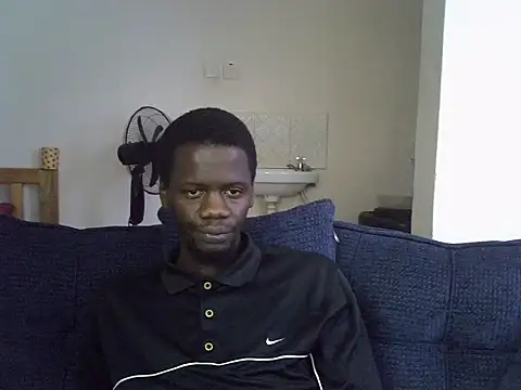 Thee_Biggest Live XXX-chat