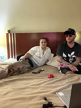 Livingpuddle Live XXX-Chat