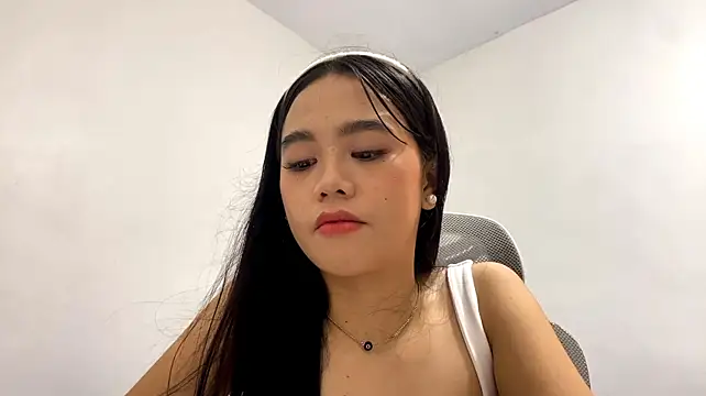 Chatroom XXX en direct de LoisKoski