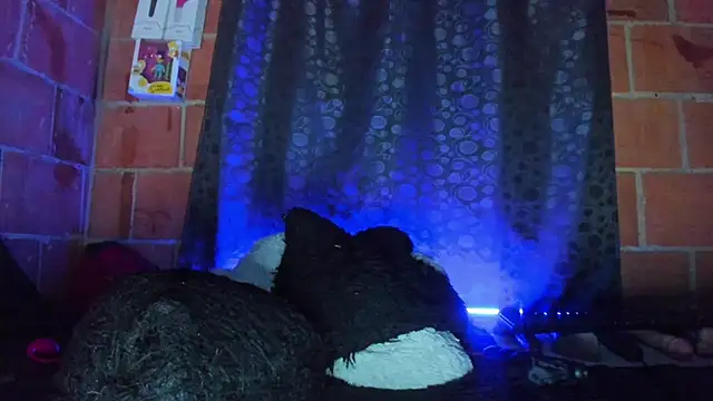 Živý XXX chat Cata-angel