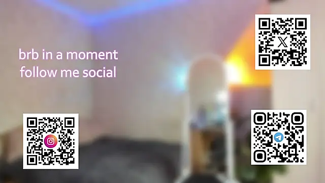 Tiny_Sparkling Chat XXX in diretta