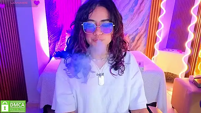 Chat +18 de kristen_tay ao vivo