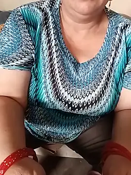 Simran_008's Live XXX Chat