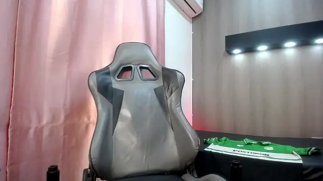Chat XXX ao vivo de Tayson_Hot