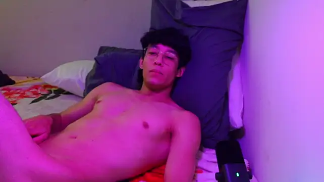 Chat +18 de isacblackburn ao vivo