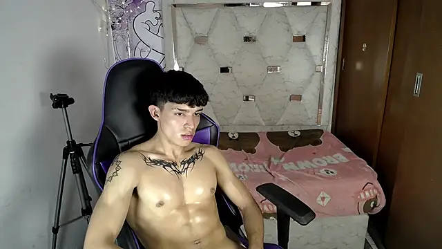 Liom_Gym – Naživo XXX chat