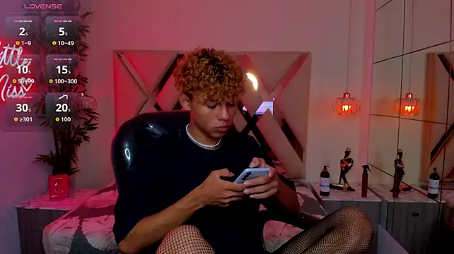 Anyelo_Twink লাইভ XXX চ্যাট