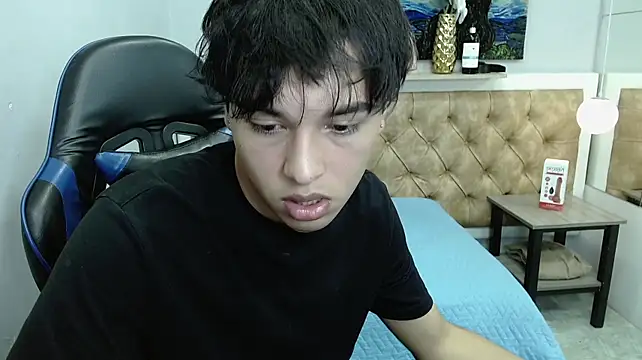 Chat +18 de StiwenTwink ao vivo