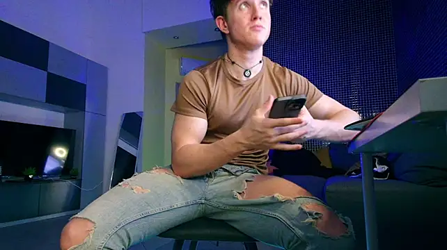 ChristianLevine_ Chat XXX live