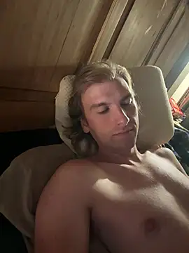 XXX chat uživo modela DevilsDoran97