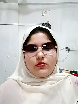 Nusrat-N Chat XXX in diretta